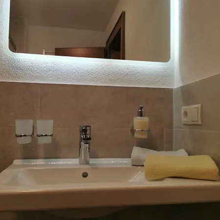 - Und Fruehstueckspension Jaegerheim Guest house Kaunertal