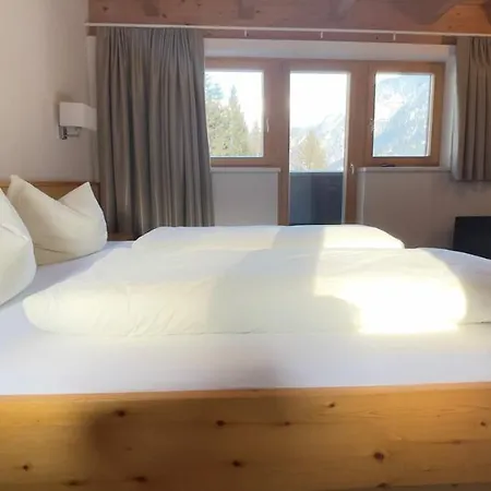 - Und Fruehstueckspension Jaegerheim