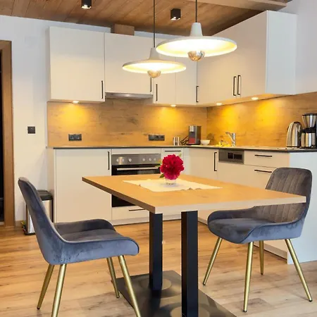 Pensión - Und Jägerheim