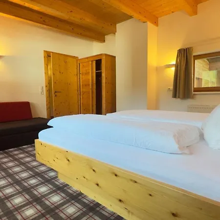 - Und Fruehstueckspension Jaegerheim 카우넬탈