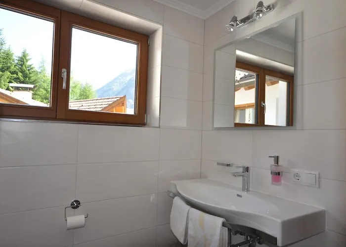 - Und Fruehstueckspension Jaegerheim Kaunertal